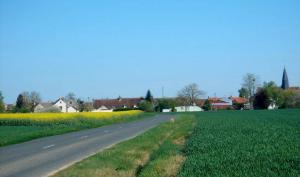 Route et vue du Village